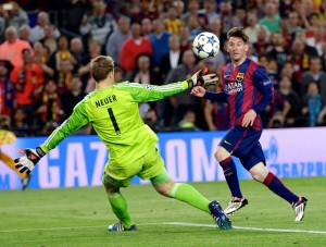 Messi, no momento do segundo gol contra o Bayern - Emilio Morenatti AP/AE
