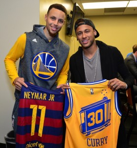 O encontro de Neymar e Curry